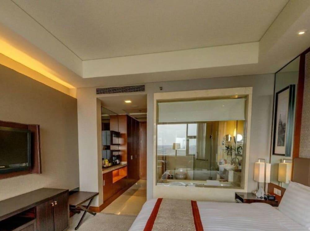 Howard Johnson Caida Plaza เซี่ยงไฮ้ ภายนอก รูปภาพ