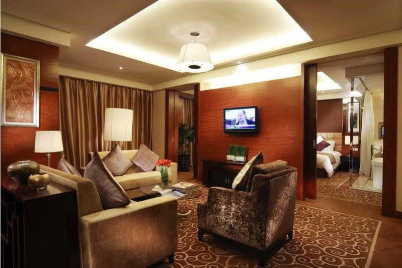 Howard Johnson Caida Plaza เซี่ยงไฮ้ ภายนอก รูปภาพ