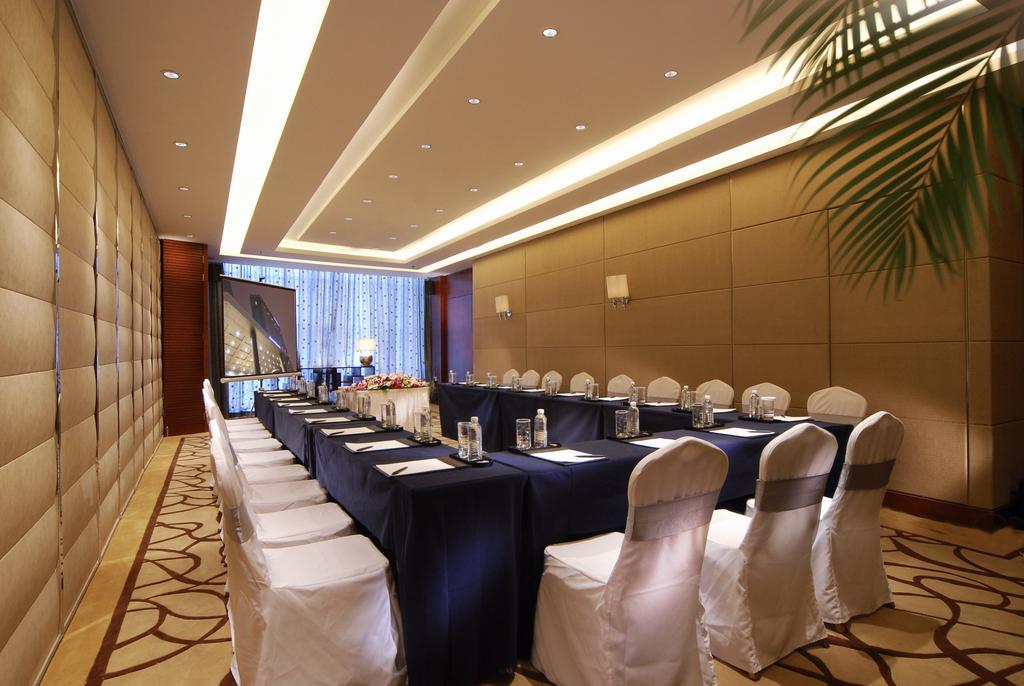 Howard Johnson Caida Plaza เซี่ยงไฮ้ ภายนอก รูปภาพ
